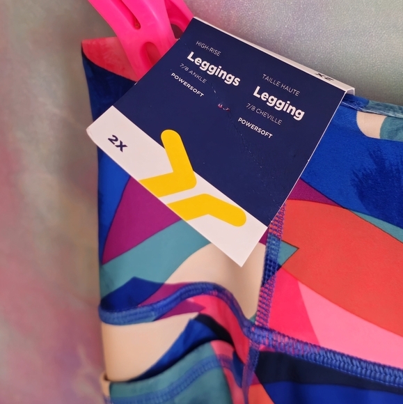 Old Navy Pink Geometric High-Waisted PowerSoft 7/8 Leggings Size 2X - Picture 7 of 8